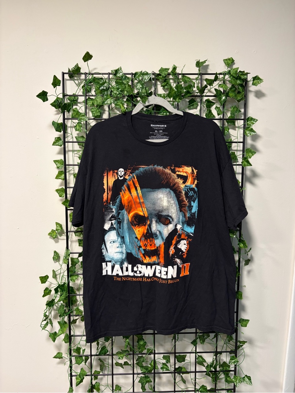 Halloween II Graphic Short-Sleeve Tee - Black